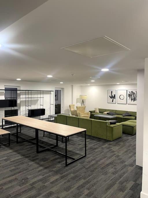 Luxury 2 Bedroom Apartment In The Heart Of Manchester Bagian luar foto